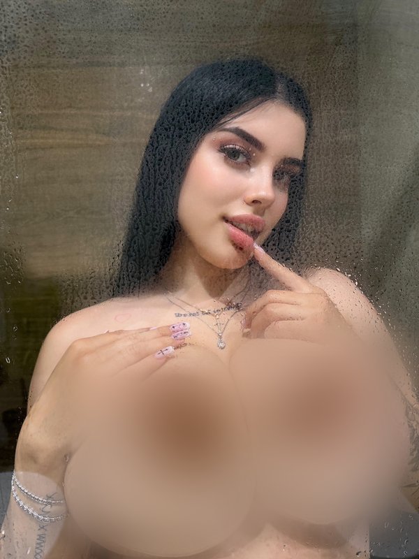 @vireluneecho - verified creator