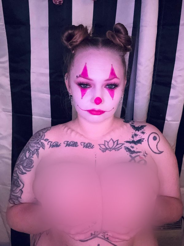 @bigbabybiz - verified creator