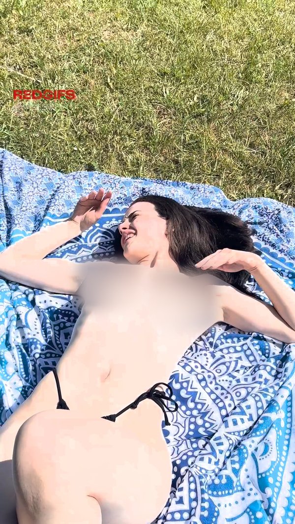 @queenmellyy