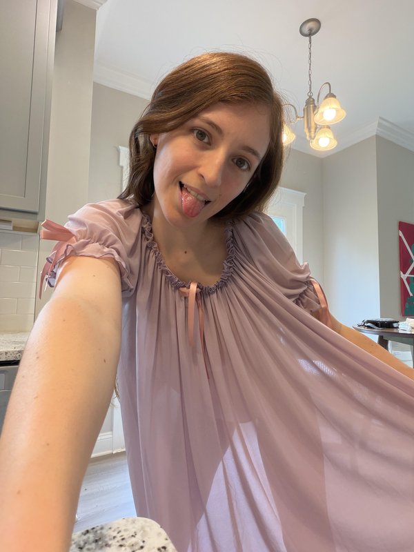 @candyredhead - verified creator