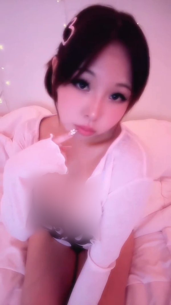 @mio_alore - verified creator