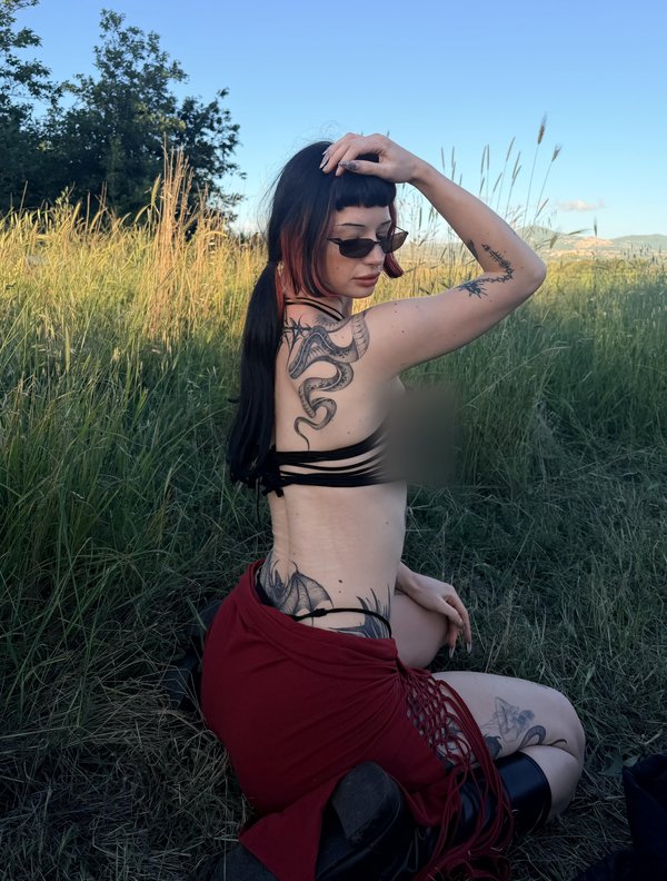 @claudianimhrucu - verified creator