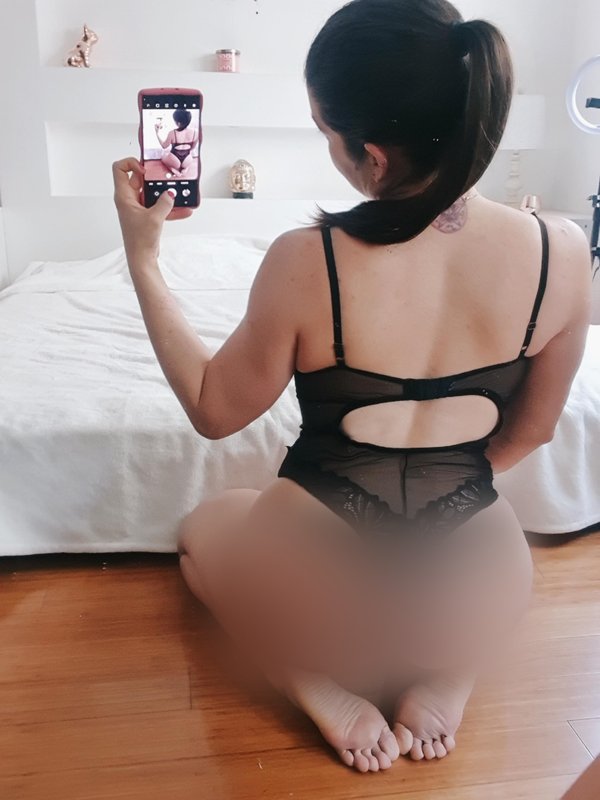 @vedavanille - verified creator