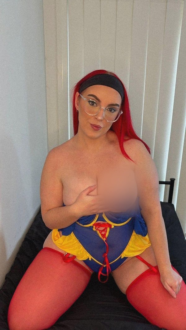 @tynnillerobinson - verified creator