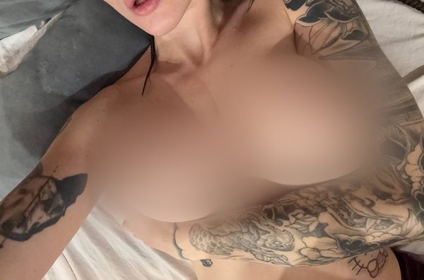 @cherryvanill - verified creator