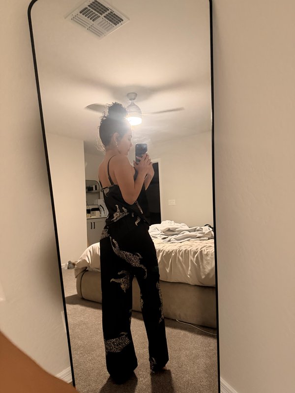 @juliajewelss - verified creator