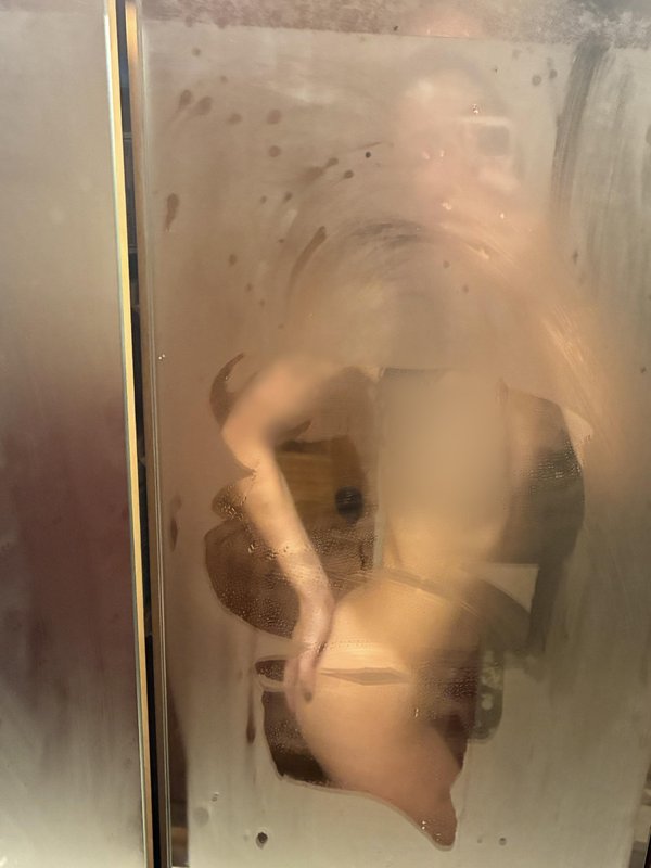 @l0ng_l3gs