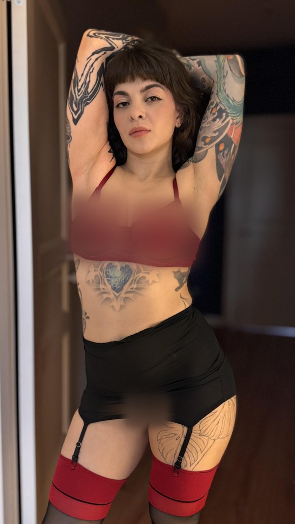 @aurelyxa - verified creator
