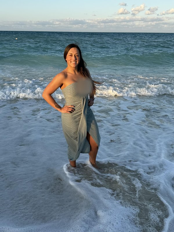 @smallwife93 - verified creator