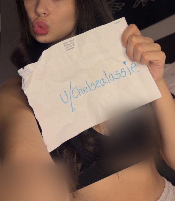 @chelsealassie - verified creator