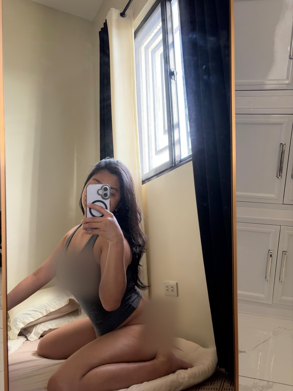 @shizumigamergirl - verified creator