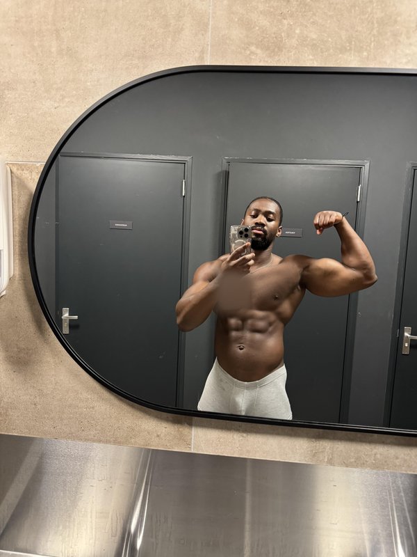 @iamthefitprototype - verified creator