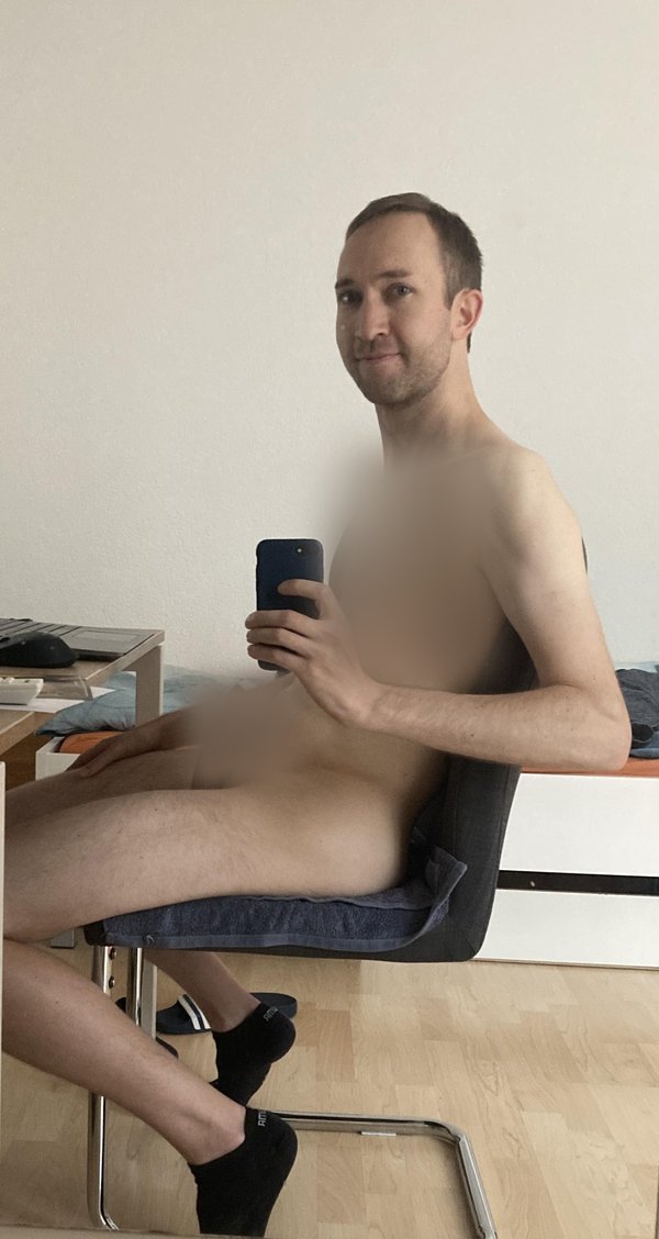 @pascal128 - verified creator